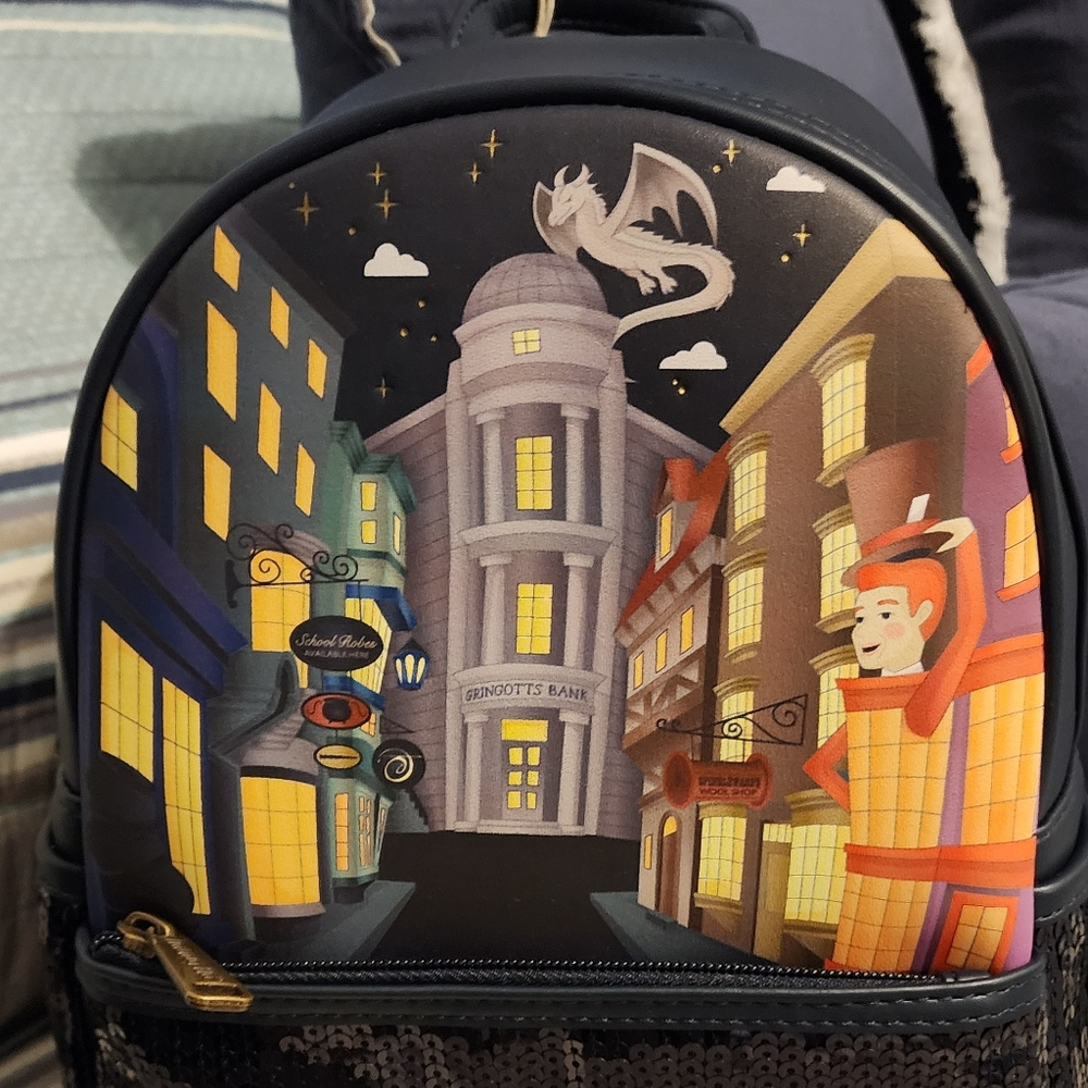 Harry Potter Loungefly Diagon Alley Backpack - Multicolor NWT - Picture 7 of 8